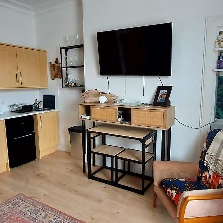 Lovely 2 Bedroom Apartment In Fife Newport-On-Tay Екстер'єр фото